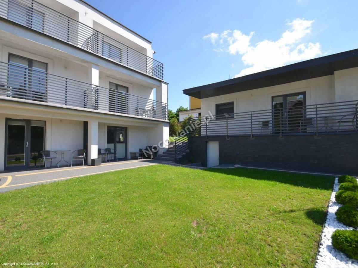 Villa Amell Krynica Morska Exteriör bild